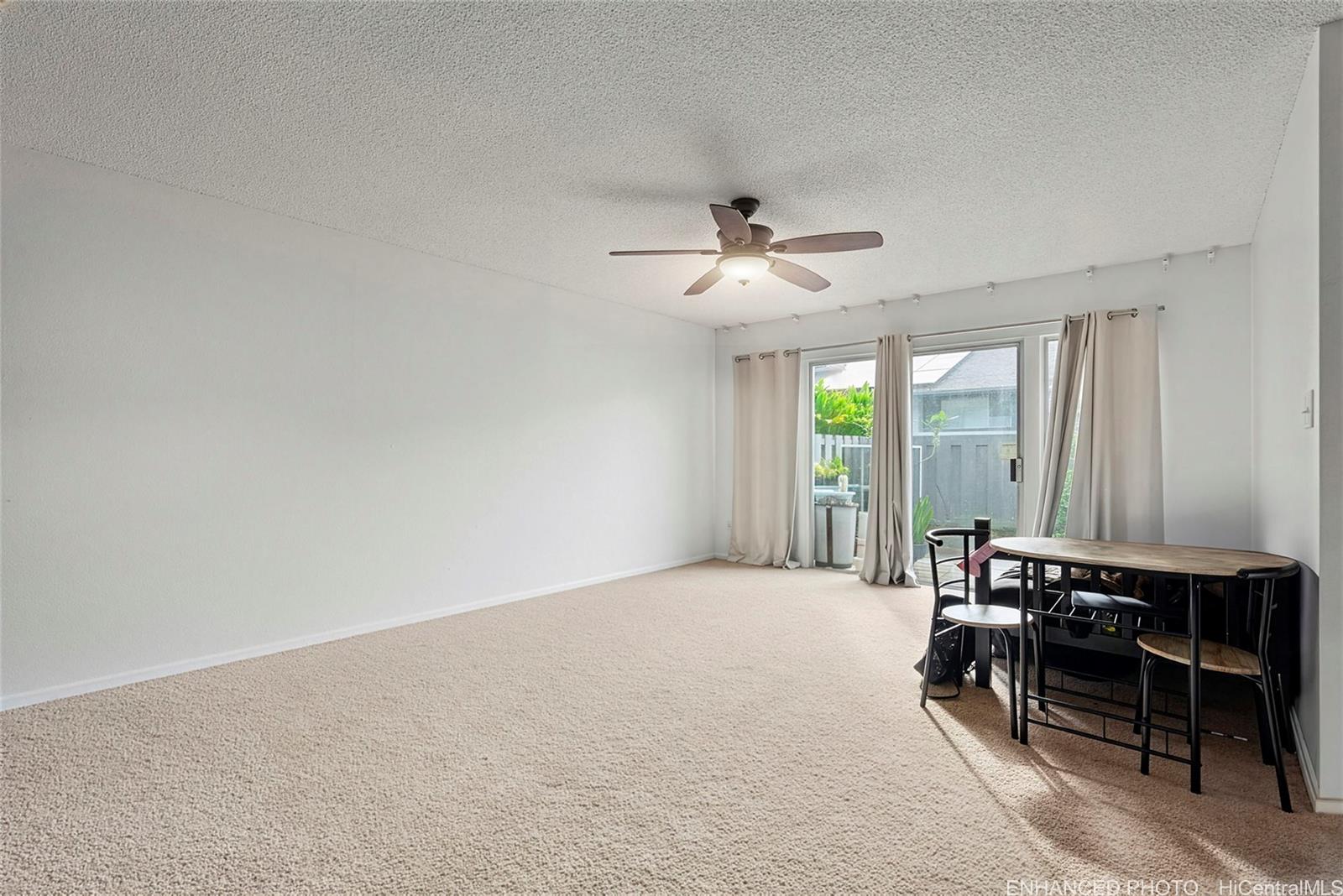 Hokuloa C condo # 41D, Kaneohe, Hawaii - photo 4 of 20