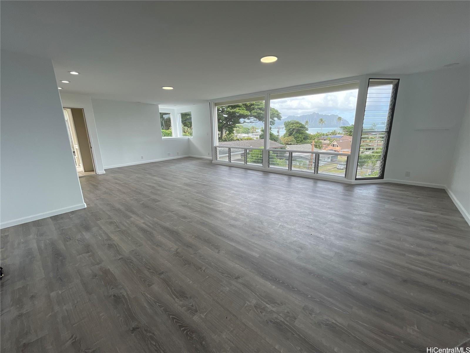 47-218  Kamehameha Hwy Lulani Ocean, Kaneohe home - photo 3 of 24