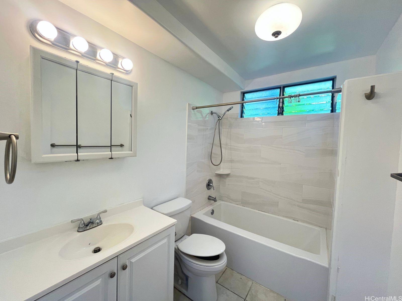 47-218  Kamehameha Hwy Lulani Ocean, Kaneohe home - photo 18 of 24