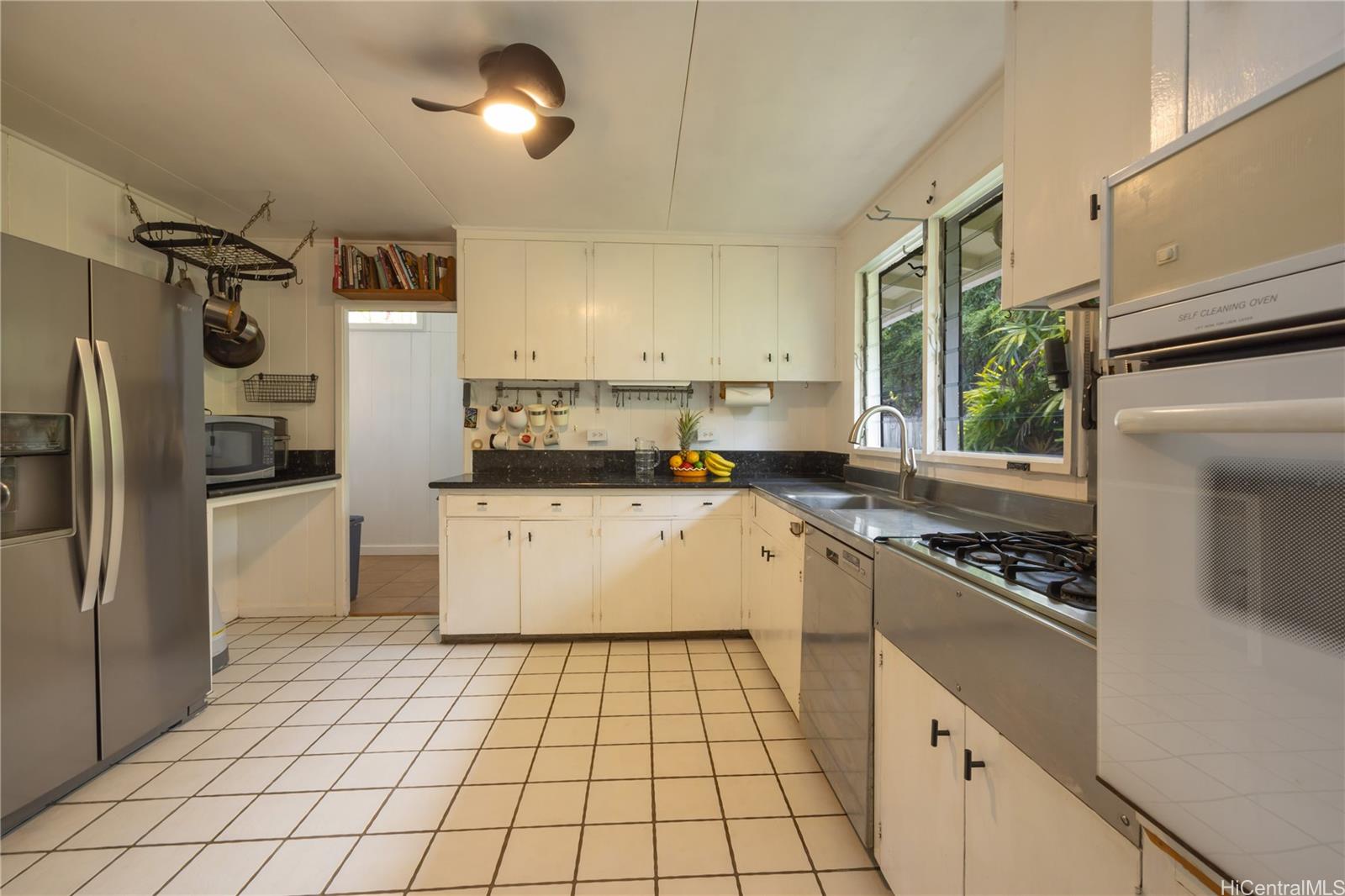 47-220  Kamehameha Hwy Lulani Ocean, Kaneohe home - photo 6 of 25