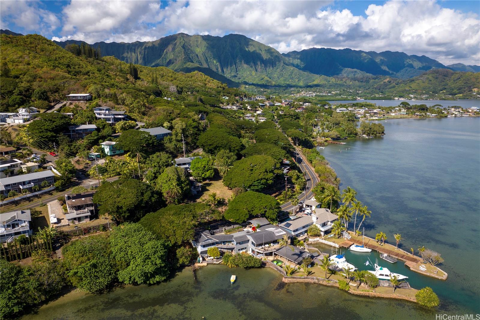 47-310  Kamehameha Hwy Lulani Ocean, Kaneohe home - photo 5 of 12