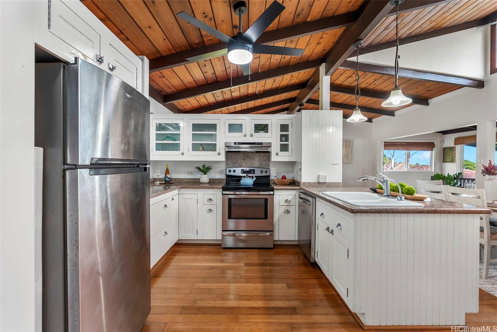 47-323  Mawaena Street Lulani Ocean, Kaneohe home - photo 7 of 25