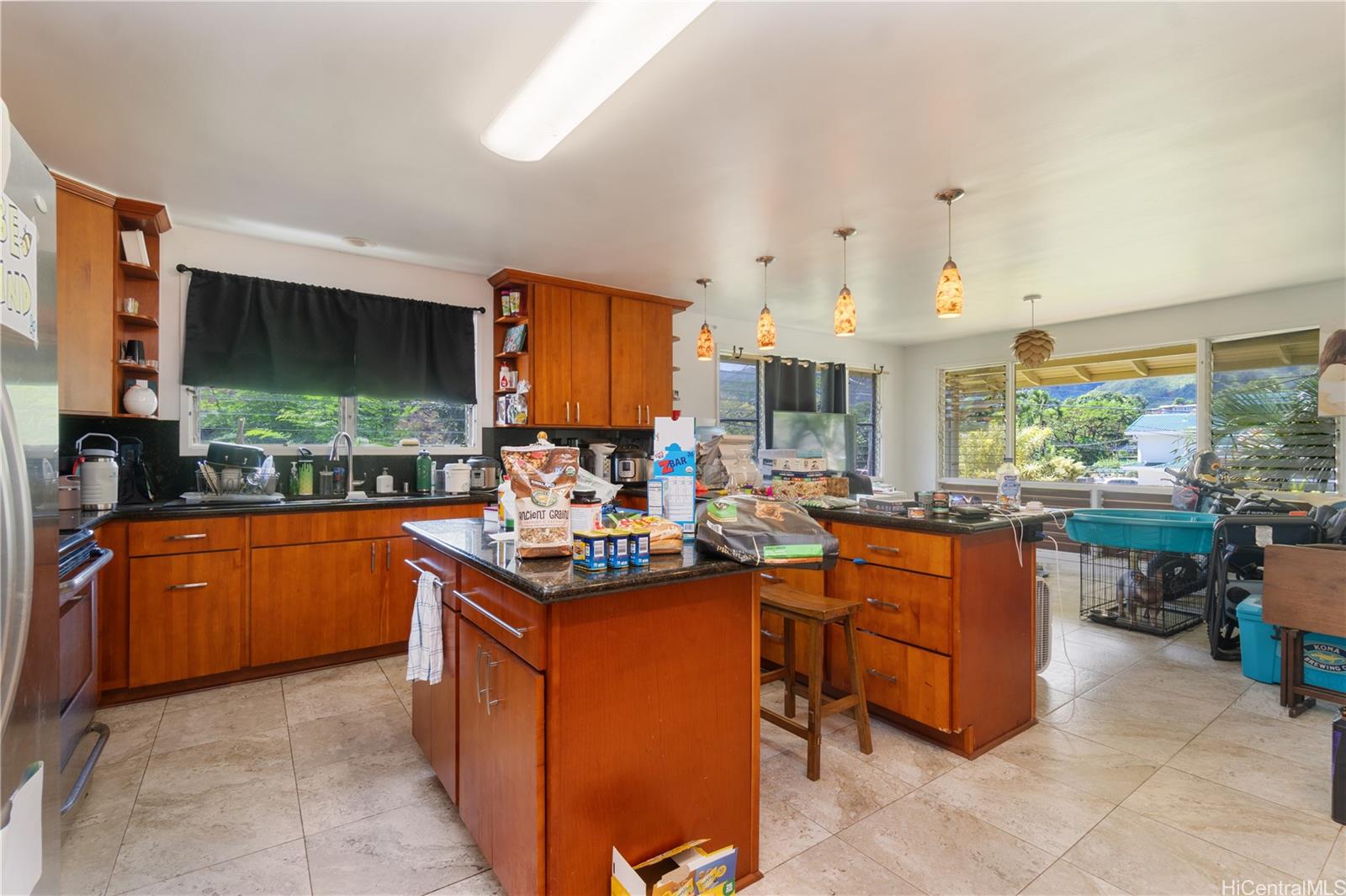 47-325  Ahuimanu Road Ahuimanu Area, Kaneohe home - photo 5 of 21