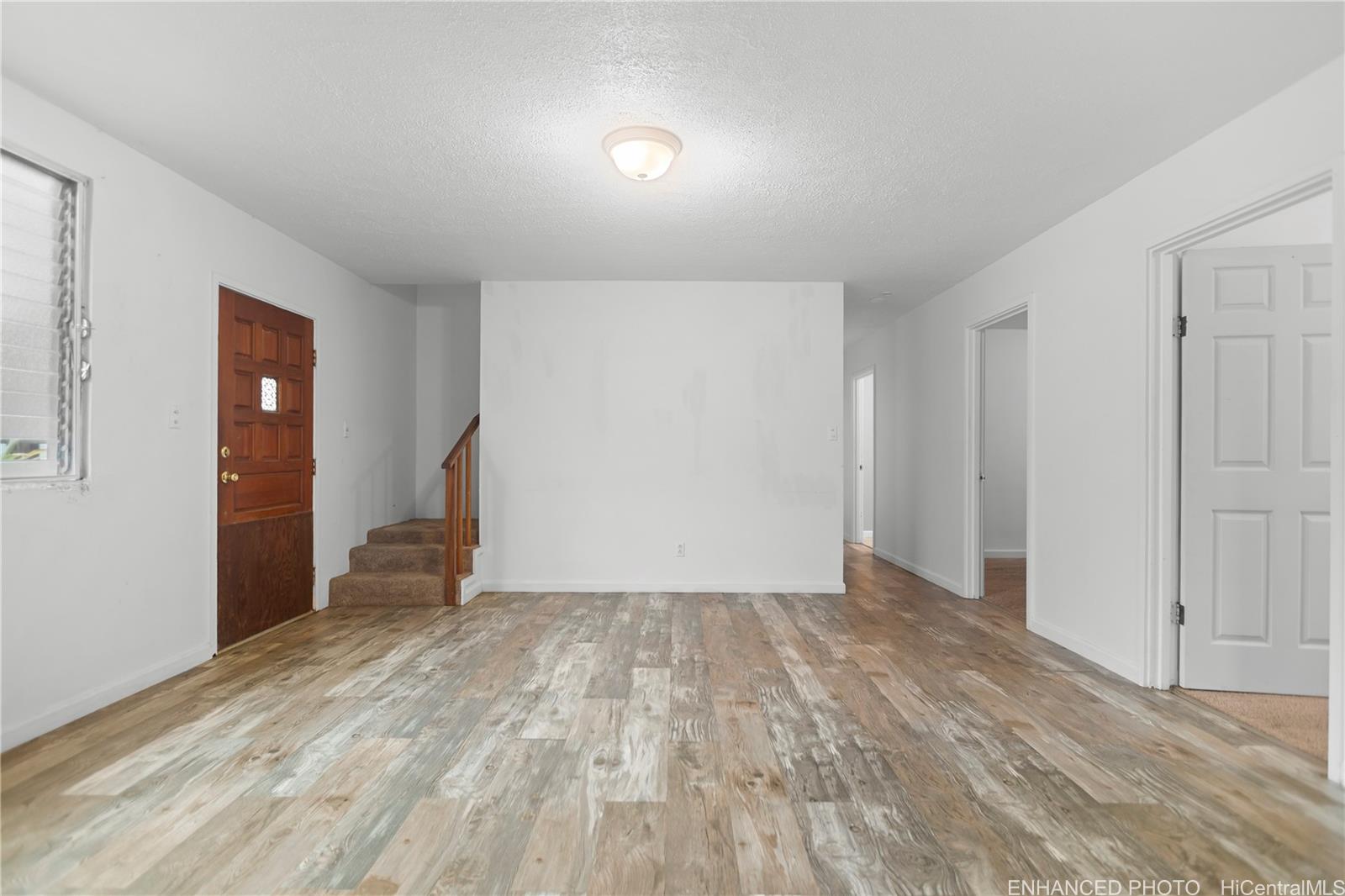 47-325  Ahuimanu Road Ahuimanu Area, Kaneohe home - photo 7 of 24