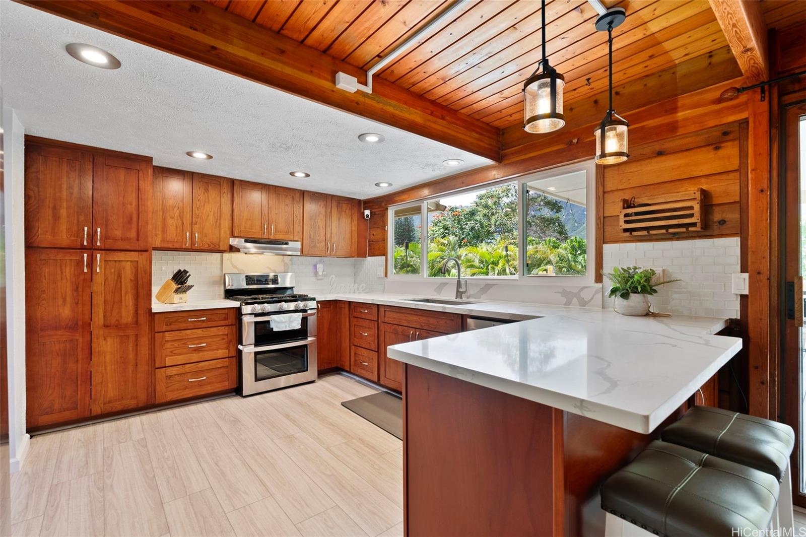 47-331 Ahuimanu Road Kaneohe - Rental - photo 6 of 25