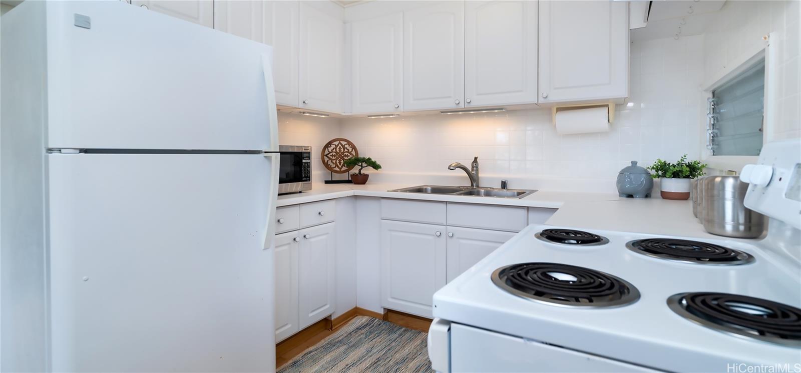 47-375 Kamehameha Hwy Kaneohe - Rental - photo 16 of 25