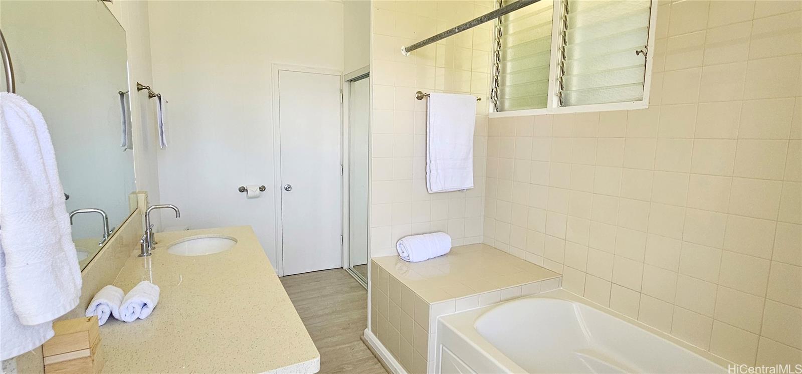 47-375 Kamehameha Hwy Kaneohe - Rental - photo 10 of 25