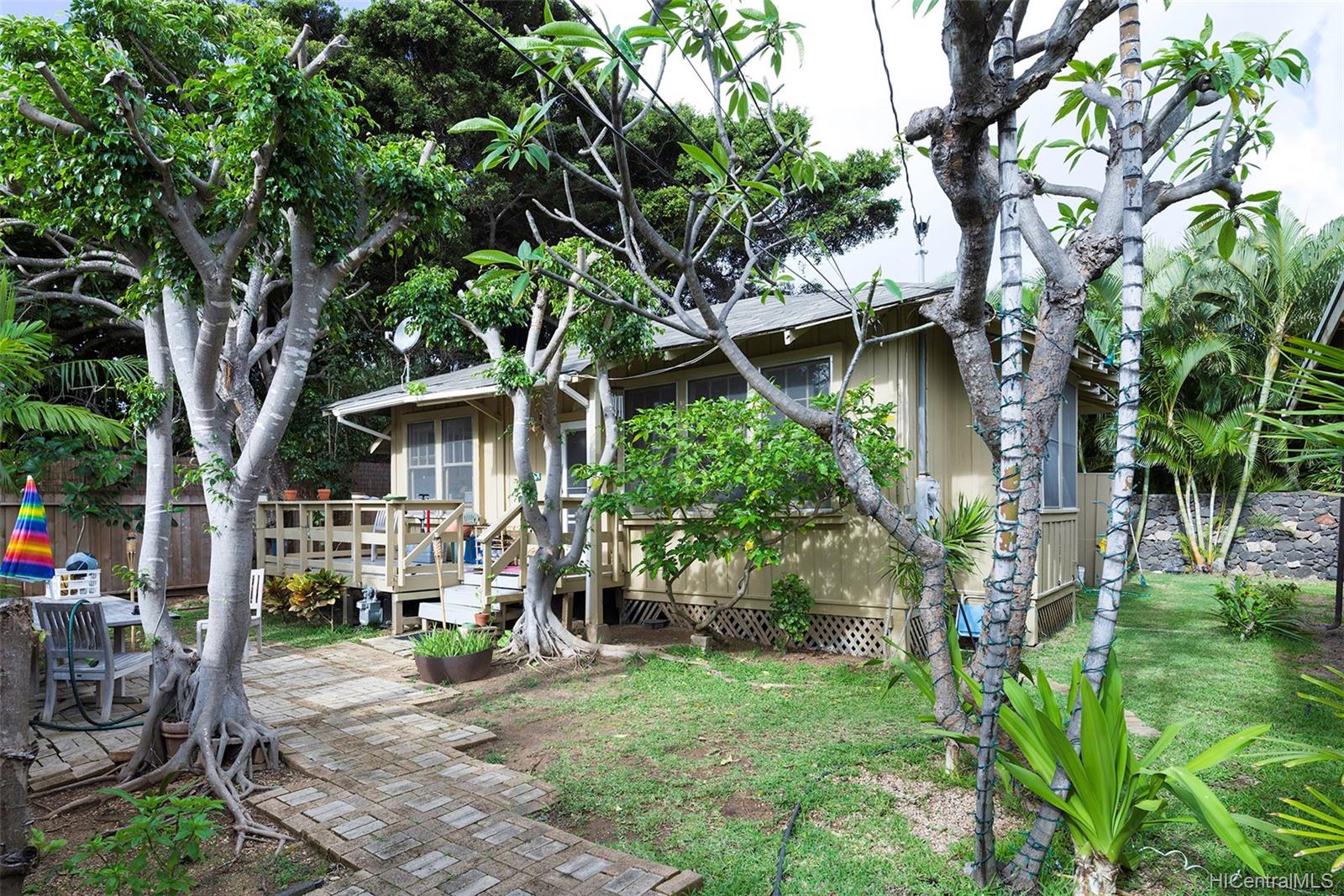 4738 Kahala Ave Honolulu - Multi-family - photo 9 of 12
