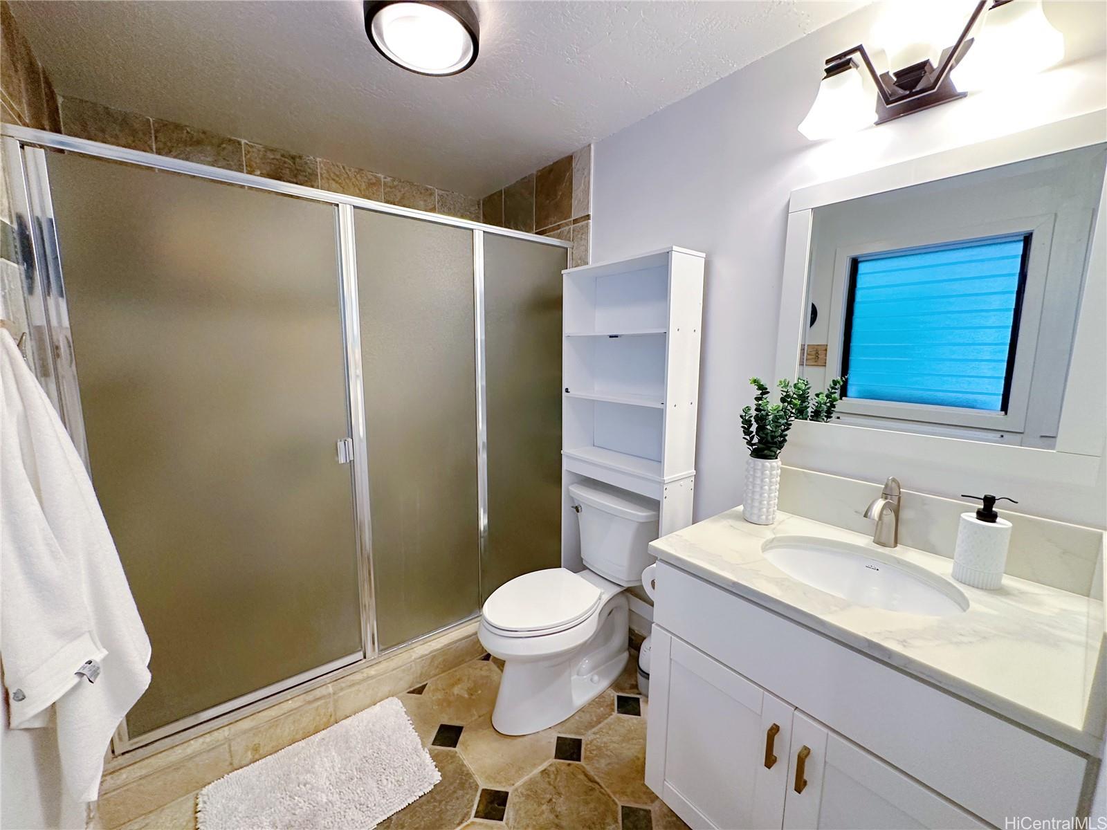 47-386  Lulani Street Lulani Ocean, Kaneohe home - photo 18 of 25