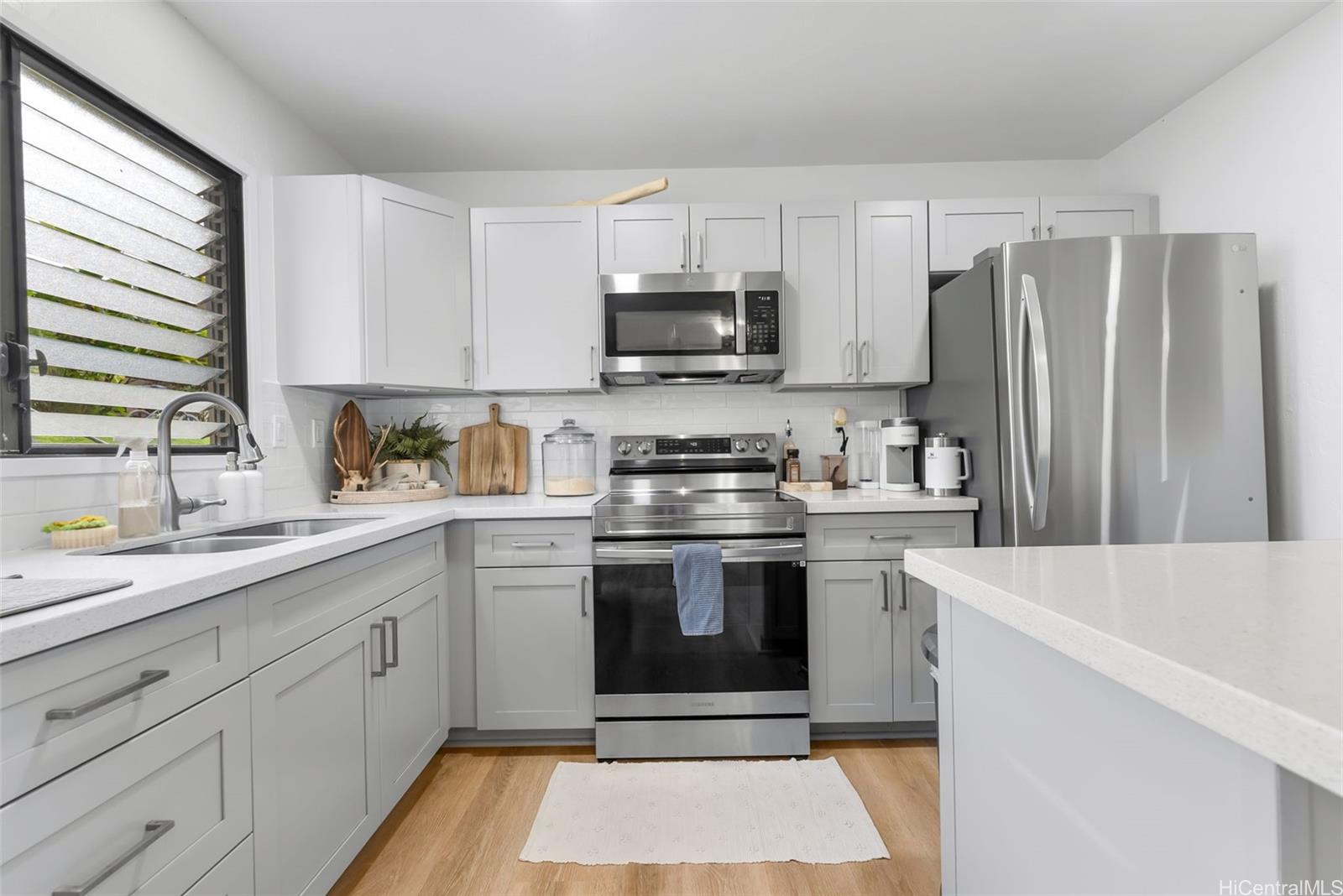 47-403 Hui Iwa Street townhouse # 4, Kaneohe, Hawaii - photo 19 of 25