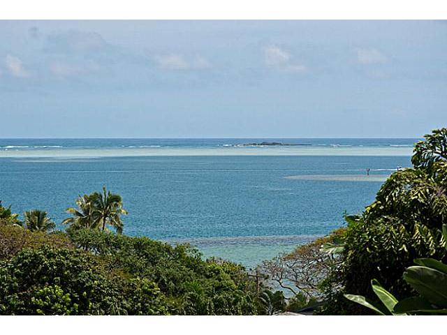 47-407  Lulani St Lulani Ocean, Kaneohe home - photo 4 of 14