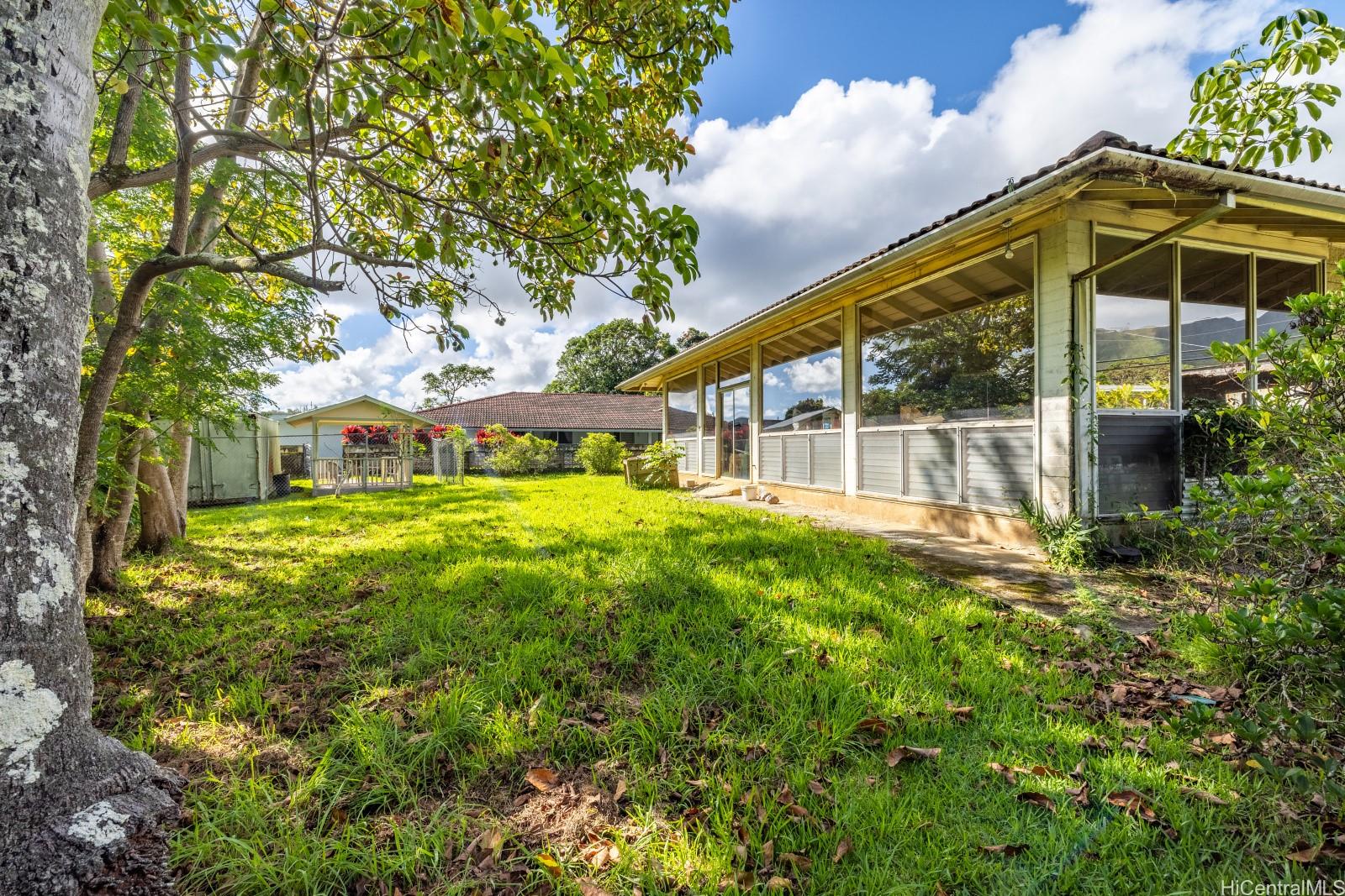 47-410  Ahuimanu Road Ahuimanu Area, Kaneohe home - photo 11 of 25