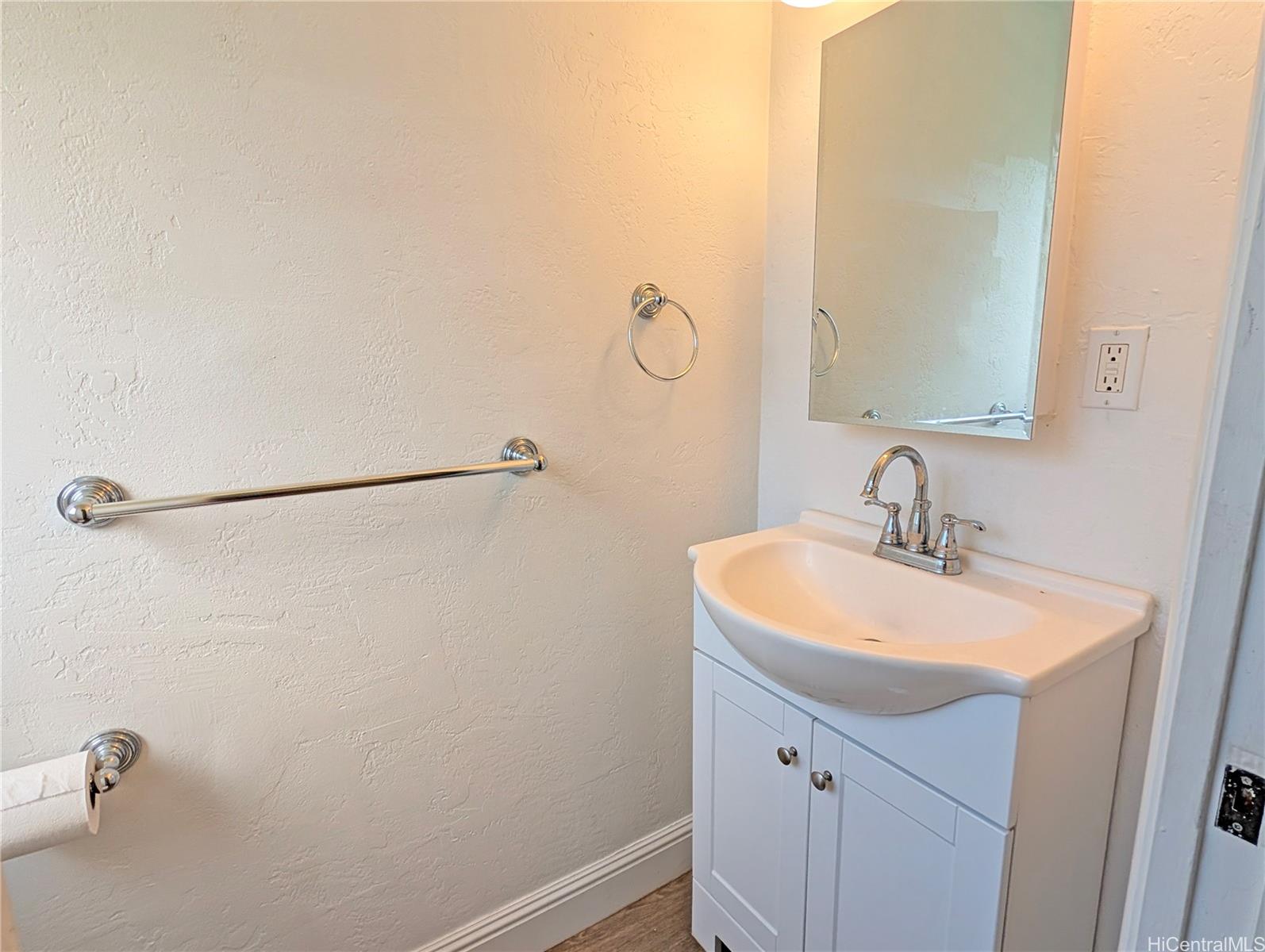 47-410 Hui Iwa Street Kaneohe - Rental - photo 6 of 14