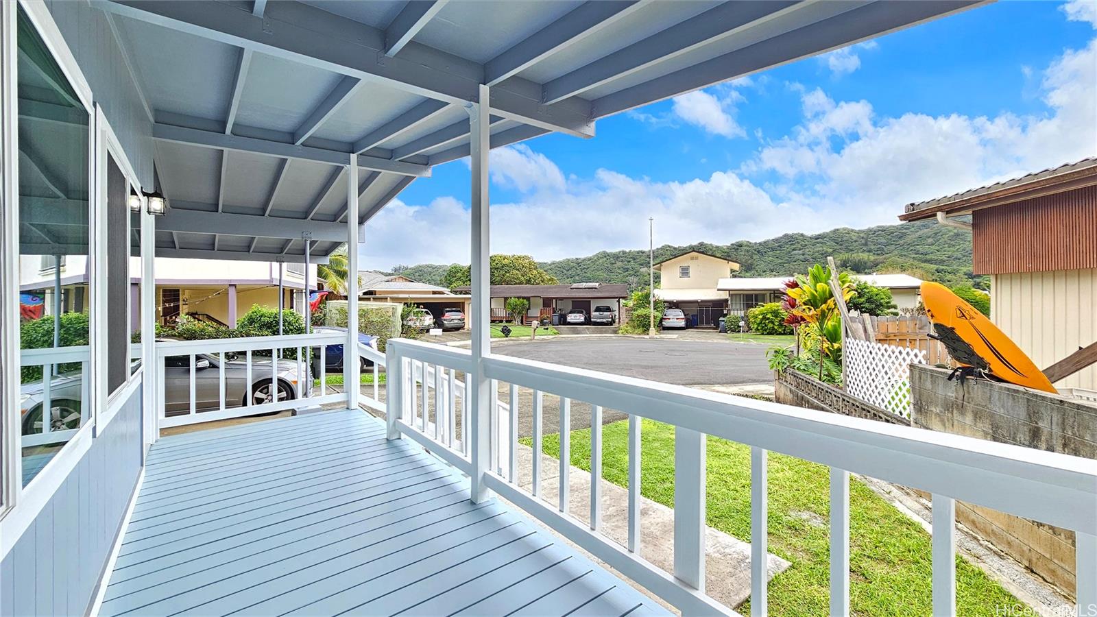 47-433  Hui Nene Street Club View Estate, Kaneohe home - photo 4 of 25