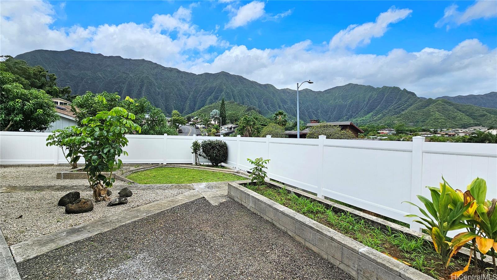 47-433  Hui Nene Street Club View Estate, Kaneohe home - photo 24 of 25