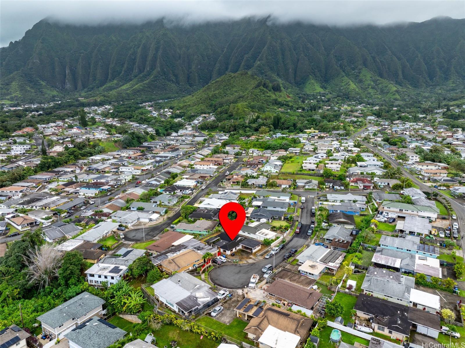 47-446  Aialii Place Ahuimanu Area, Kaneohe home - photo 3 of 14