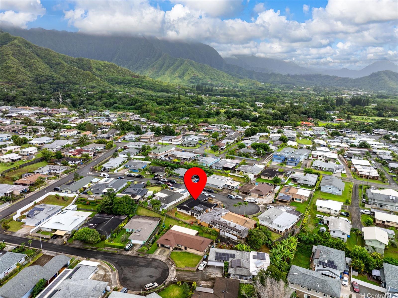 47-446  Aialii Place Ahuimanu Area, Kaneohe home - photo 4 of 14