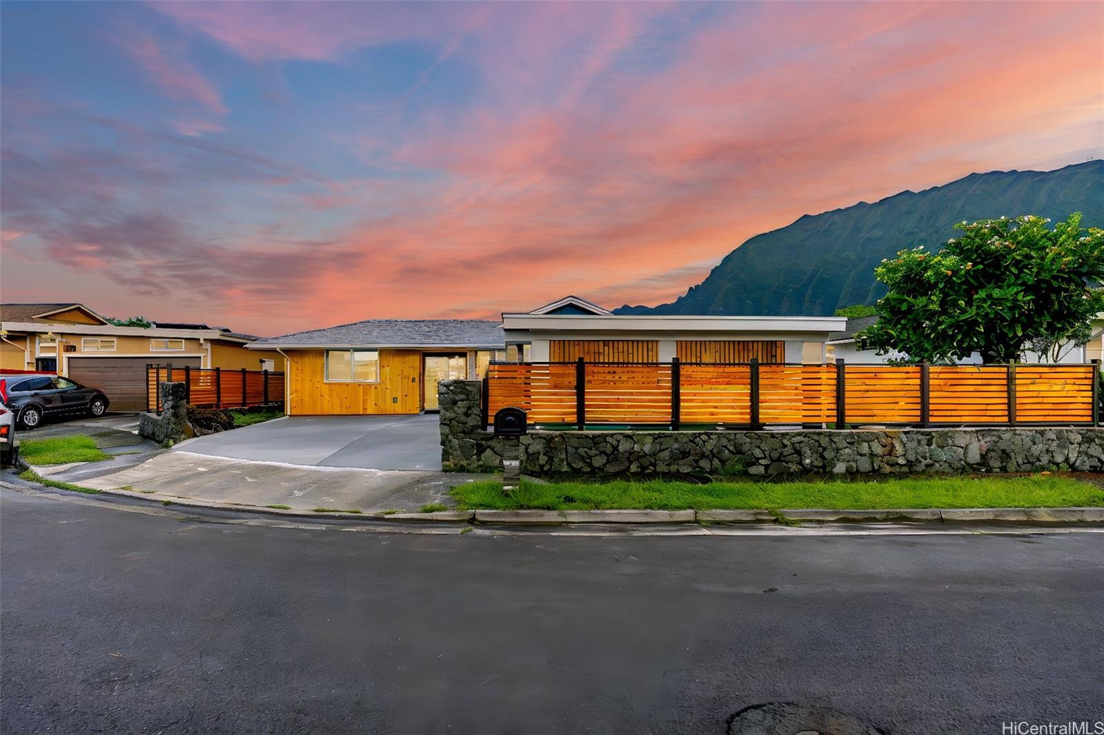 47-446  Aialii Place Ahuimanu Area, Kaneohe home - photo 21 of 25