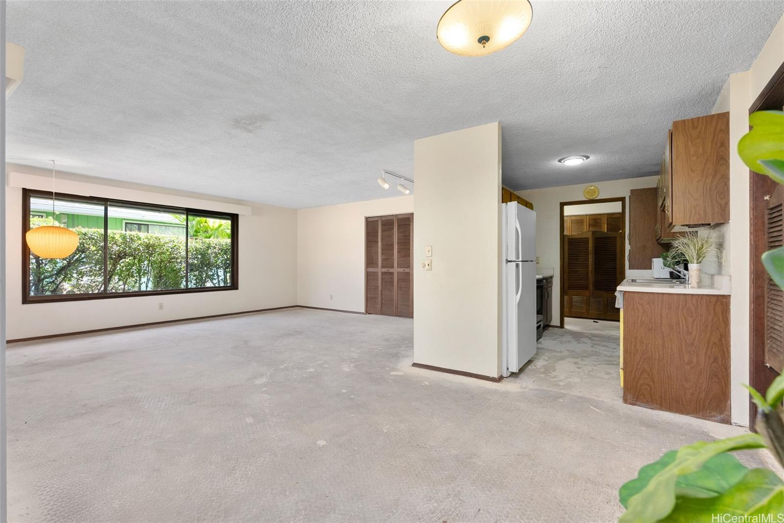 47-449  Aiai Place Ahuimanu Area, Kaneohe home - photo 4 of 25