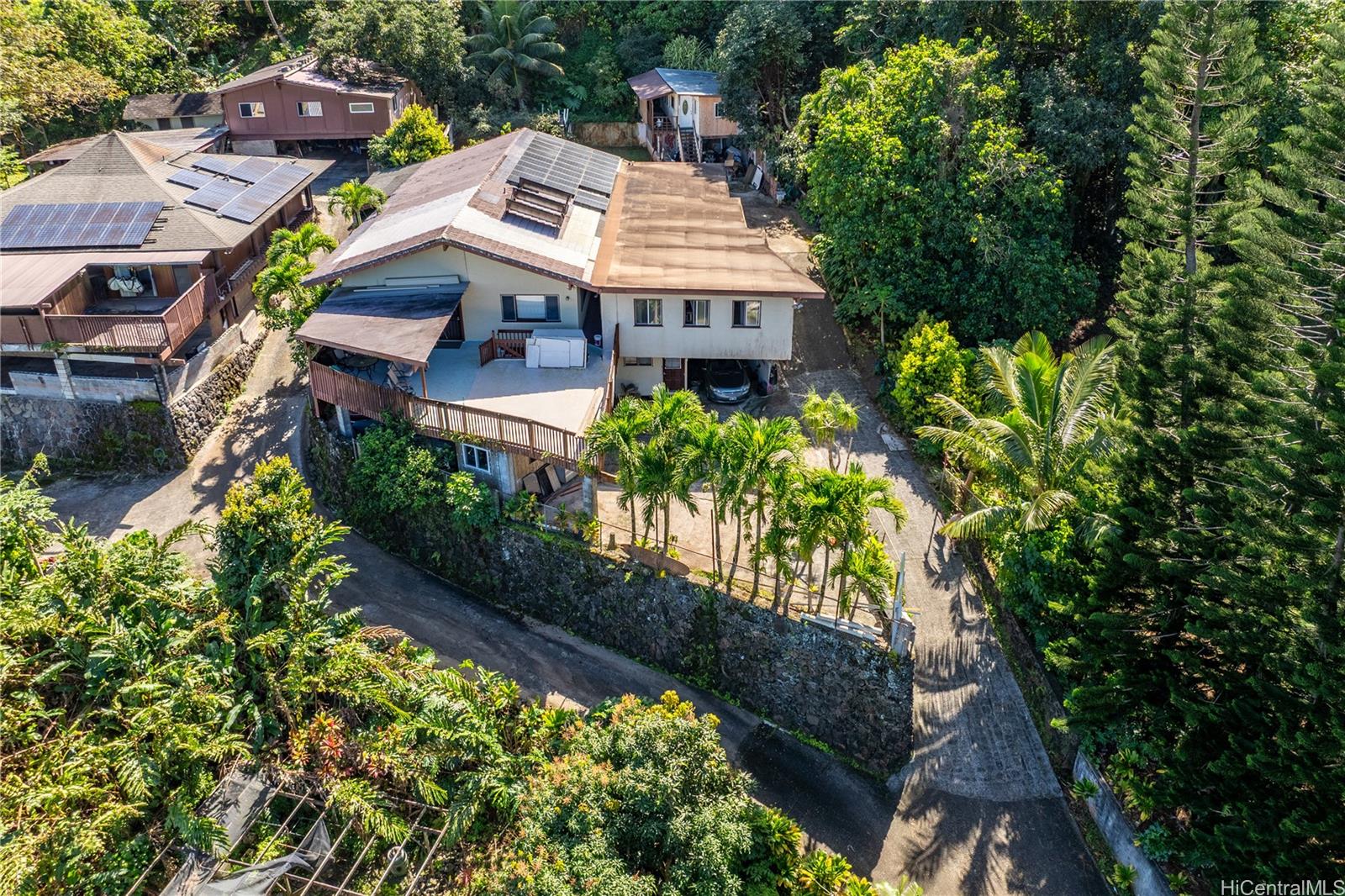 47-481  Pakai Place Ahuimanu Area, Kaneohe home - photo 6 of 25