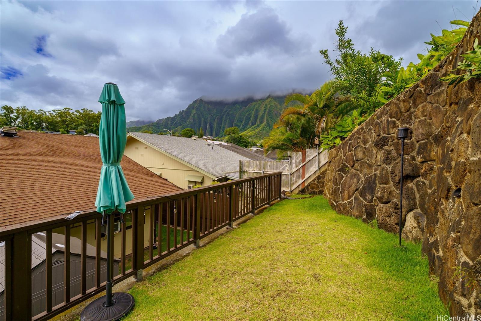 47-487  Alawiki Street Woodridge, Kaneohe home - photo 18 of 25