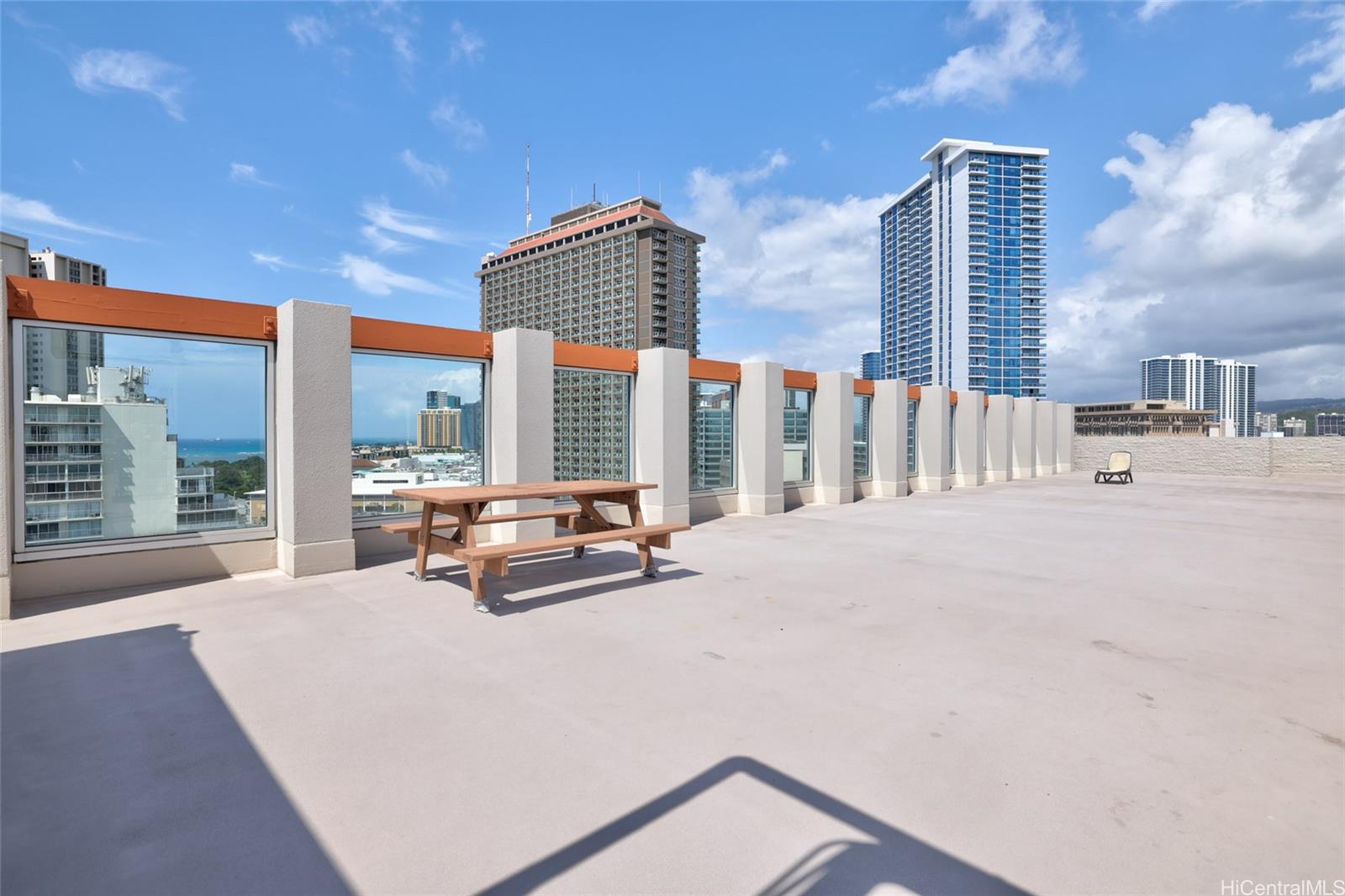 Atkinson Plaza condo # 1006, Honolulu, Hawaii - photo 19 of 21