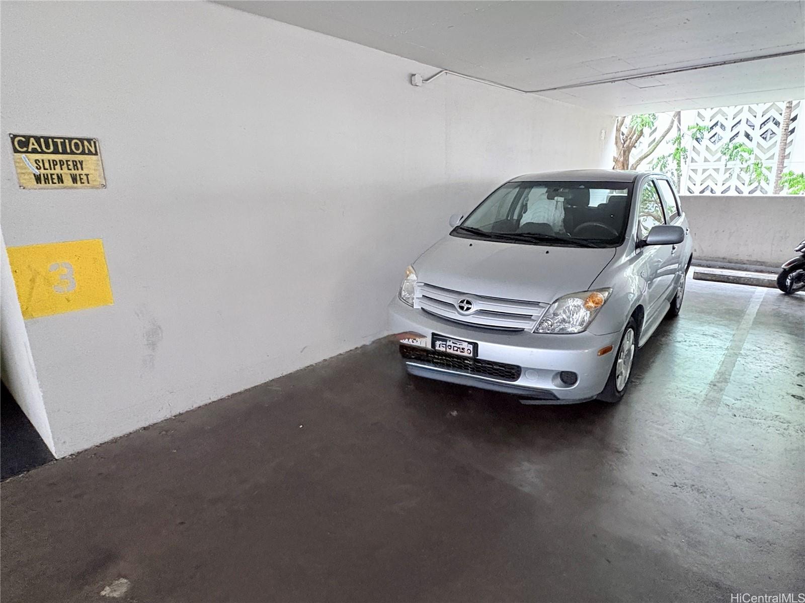 Atkinson Plaza condo # 1010, Honolulu, Hawaii - photo 9 of 9