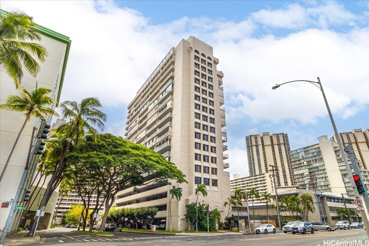 Atkinson Plaza condo # 1101, Honolulu, Hawaii - photo 16 of 25