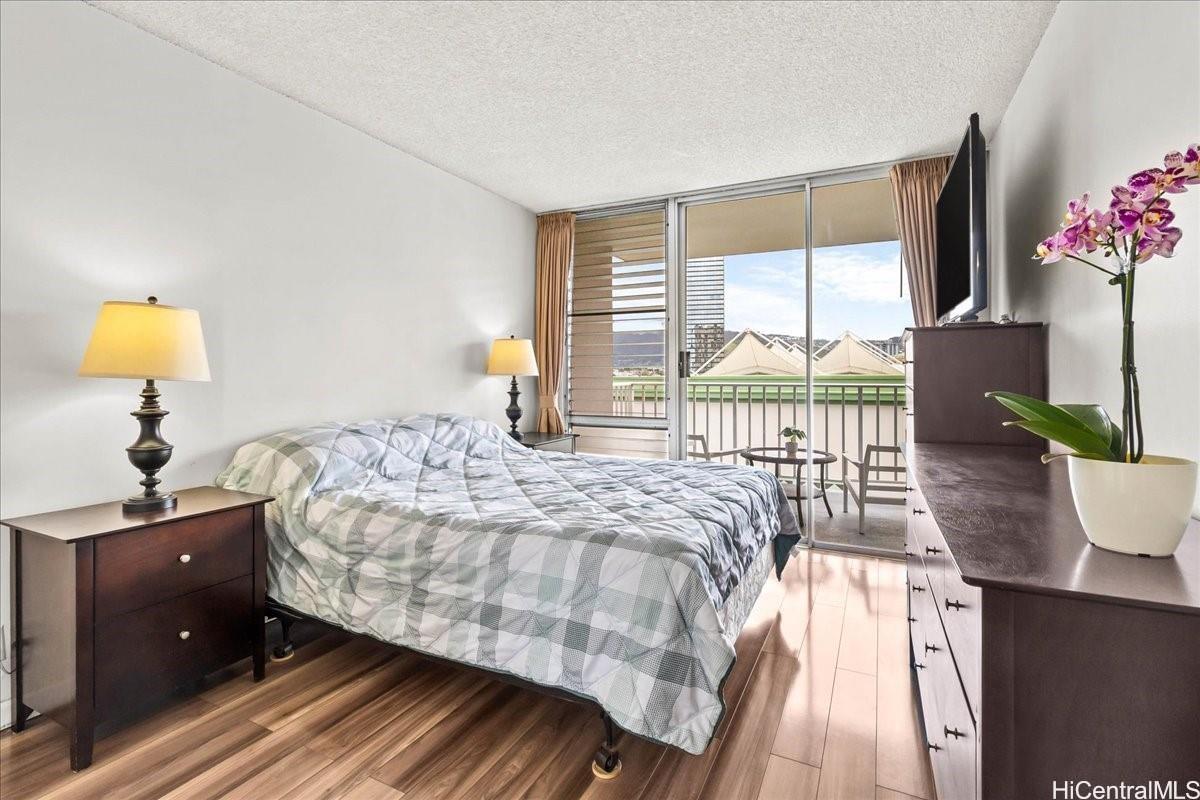 Atkinson Plaza condo # 1101, Honolulu, Hawaii - photo 9 of 25