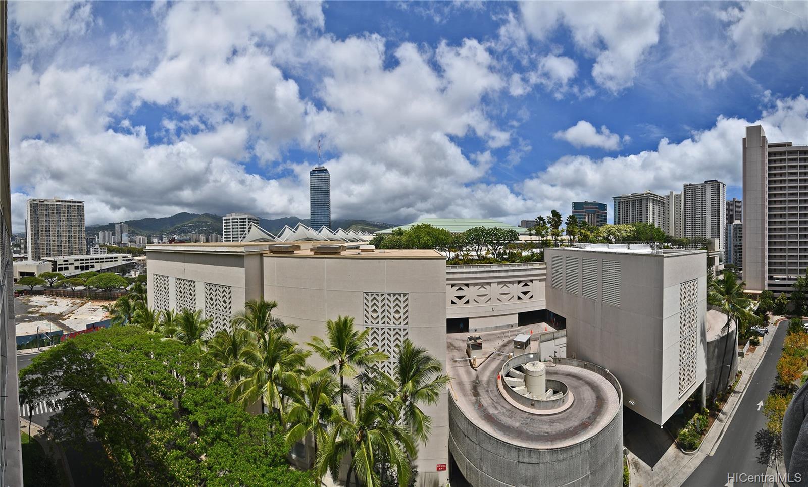 Atkinson Plaza condo # 1107, Honolulu, Hawaii - photo 15 of 24