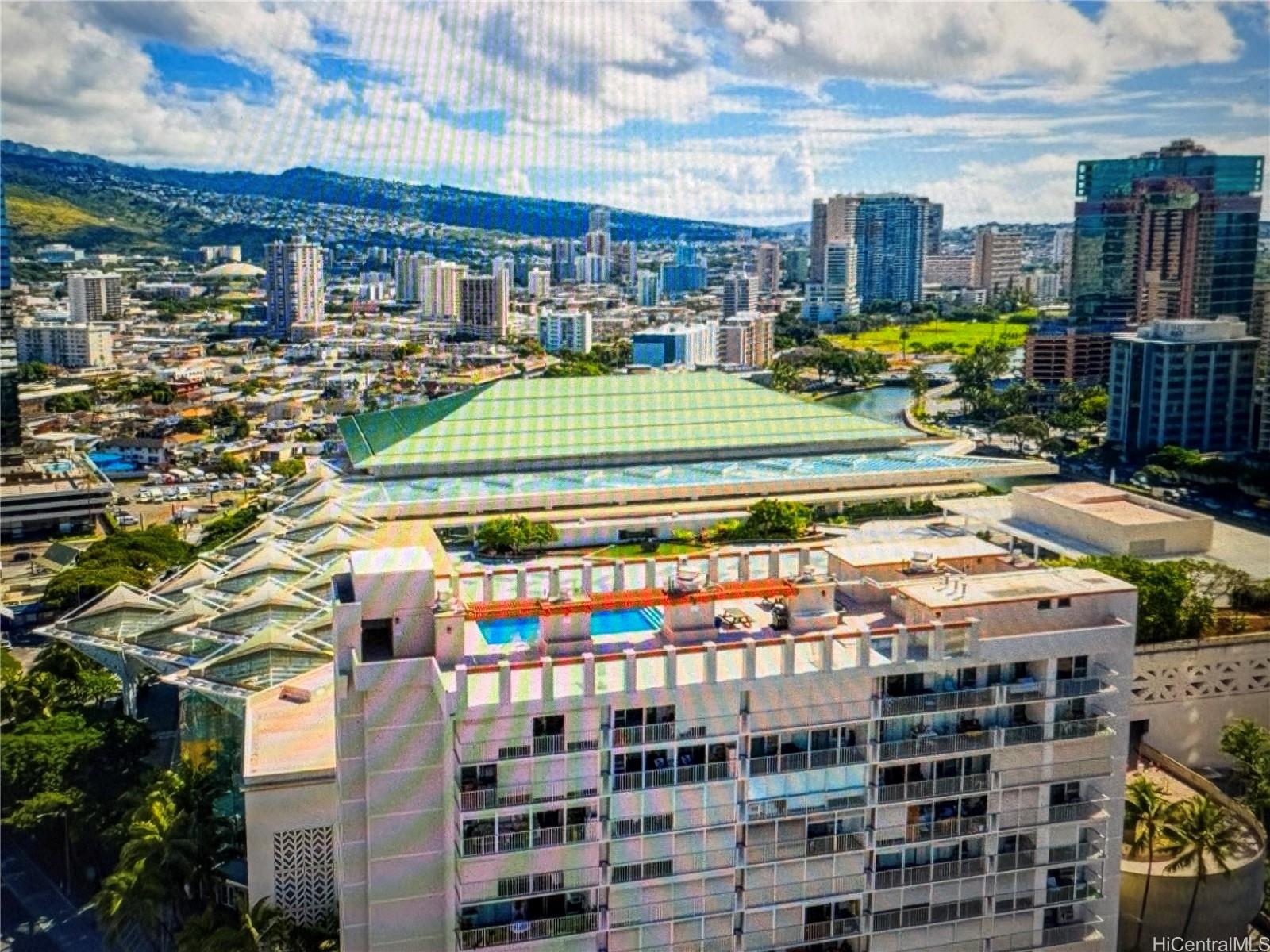 Atkinson Plaza condo # 1602, Honolulu, Hawaii - photo 16 of 21