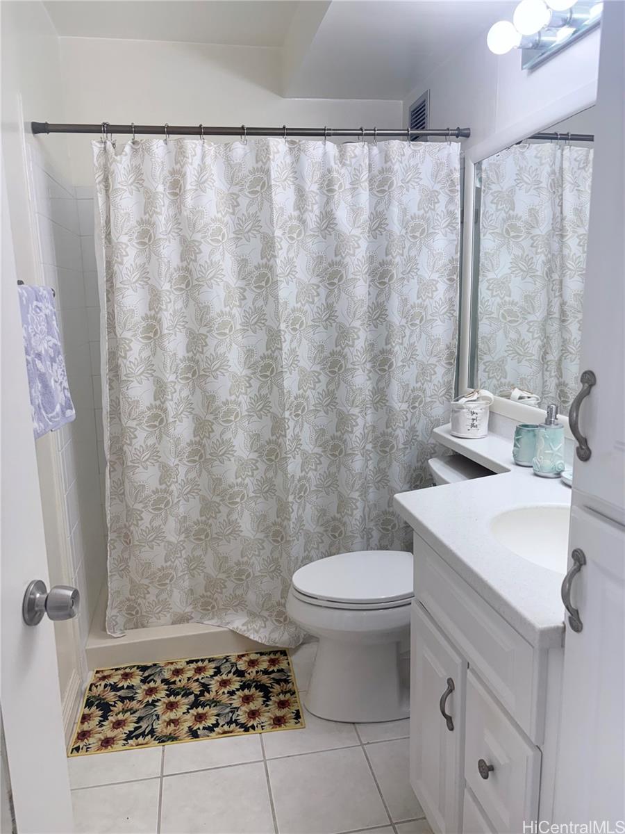 Atkinson Plaza condo # 1602, Honolulu, Hawaii - photo 6 of 21