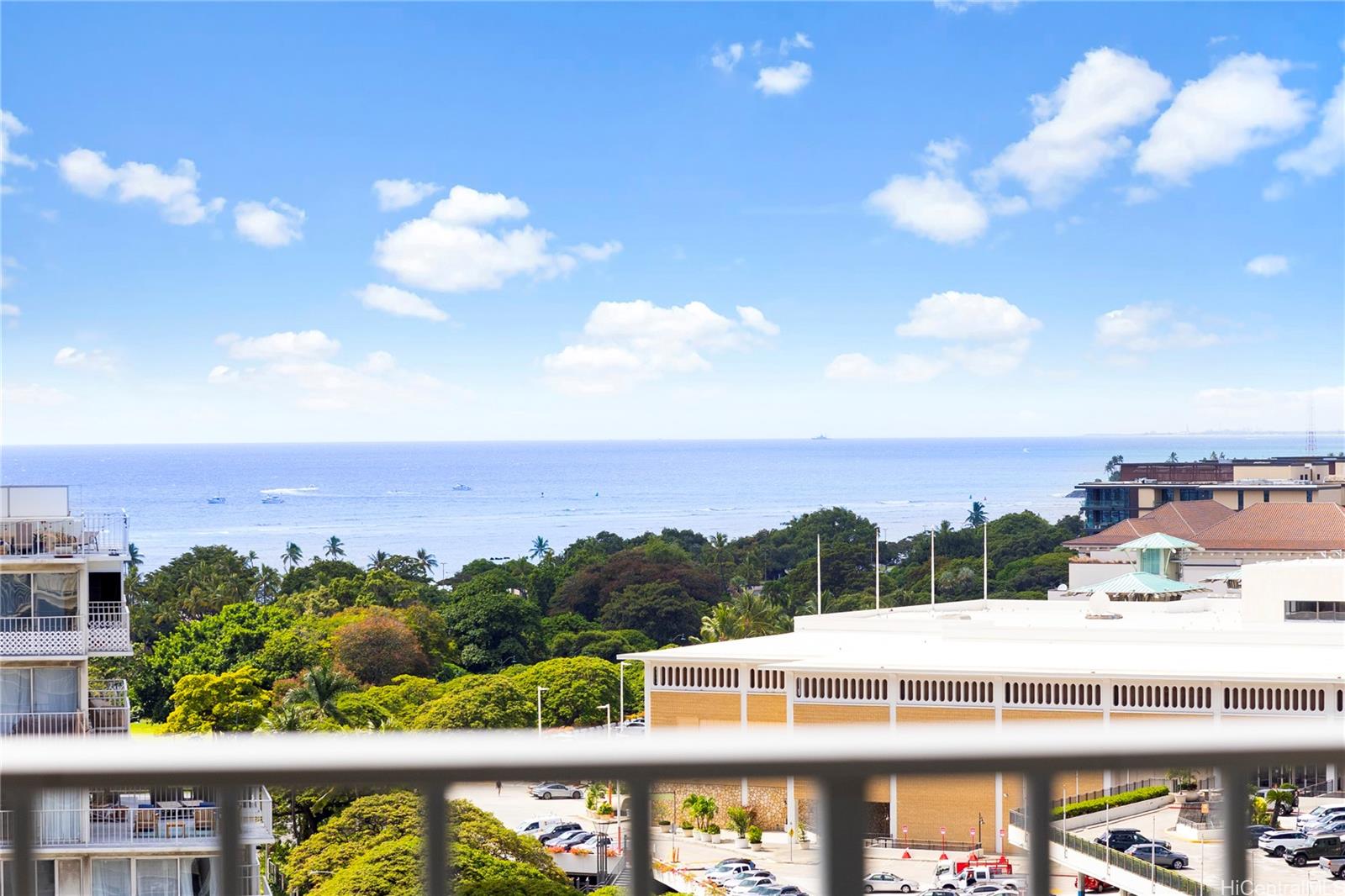 Atkinson Plaza condo # 1702, Honolulu, Hawaii - photo 3 of 18