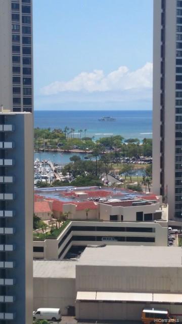 Atkinson Plaza condo # 1710, Honolulu, Hawaii - photo 1 of 16