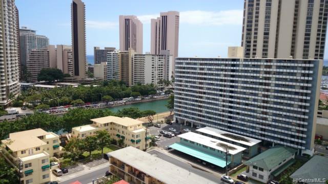 Atkinson Plaza condo # 1710, Honolulu, Hawaii - photo 10 of 16
