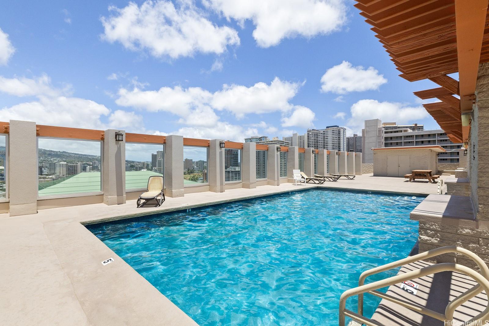 Atkinson Plaza condo # 601, Honolulu, Hawaii - photo 21 of 25