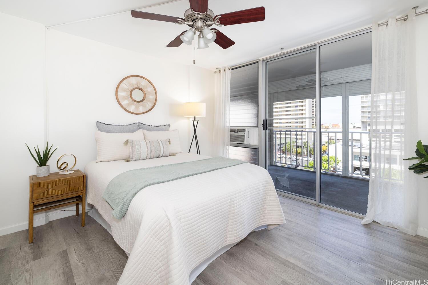 Atkinson Plaza condo # 608, Honolulu, Hawaii - photo 10 of 19