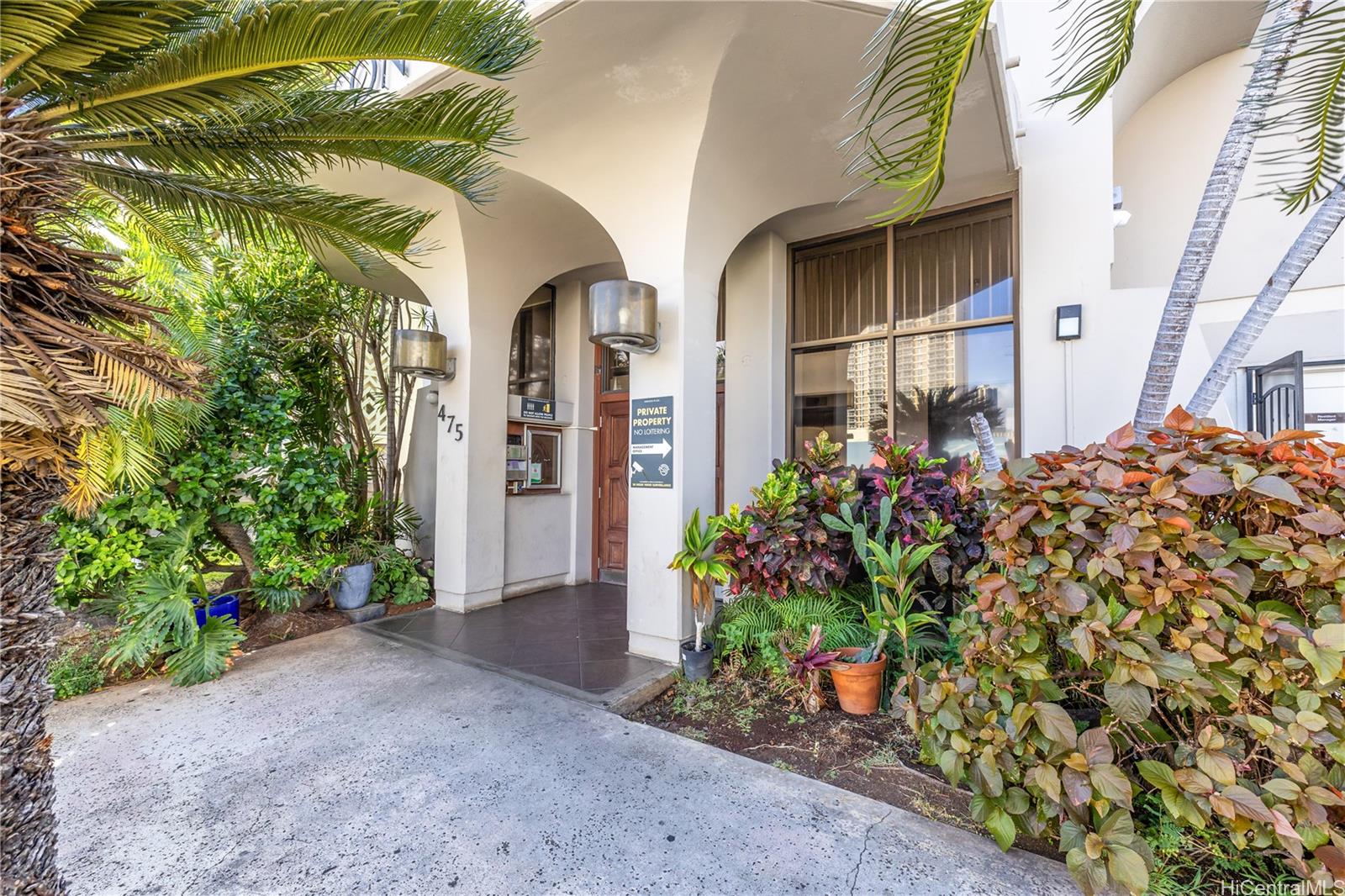 Atkinson Plaza condo # 709, Honolulu, Hawaii - photo 22 of 24