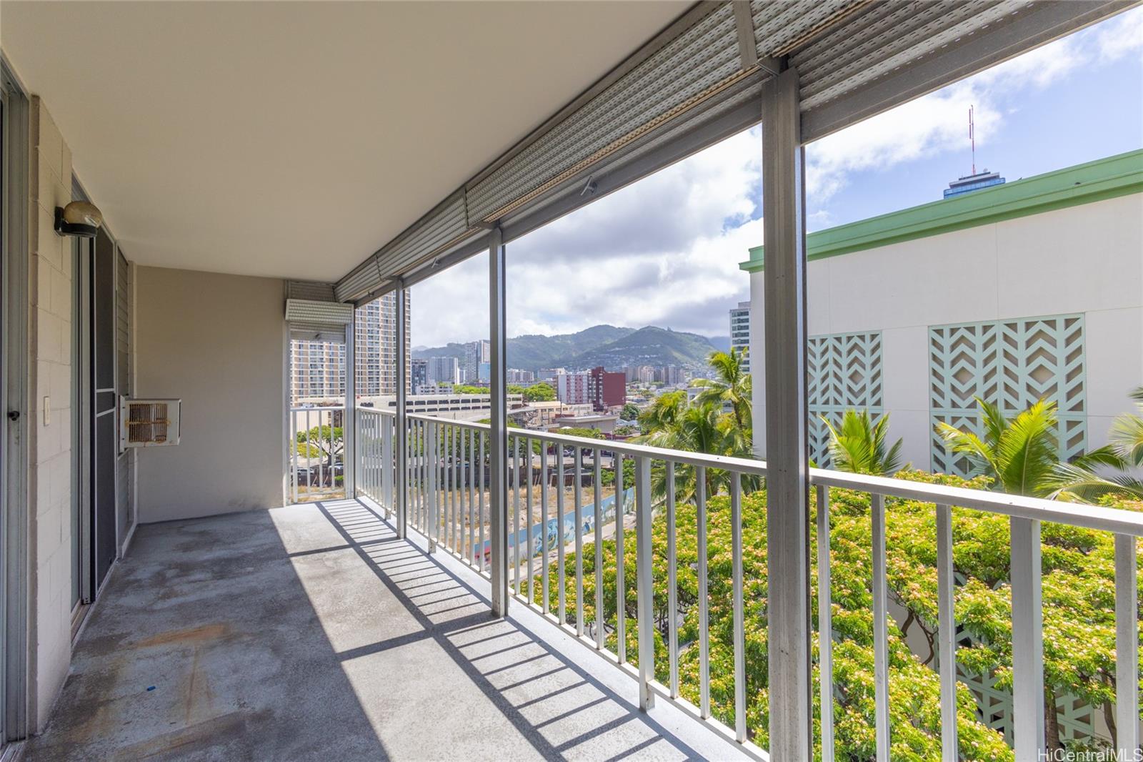 Atkinson Plaza condo # 801, Honolulu, Hawaii - photo 11 of 12