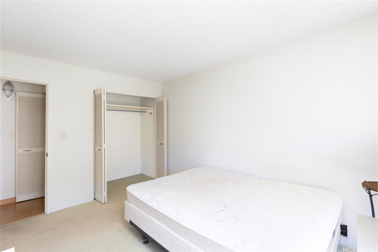 Atkinson Plaza condo # 801, Honolulu, Hawaii - photo 10 of 12