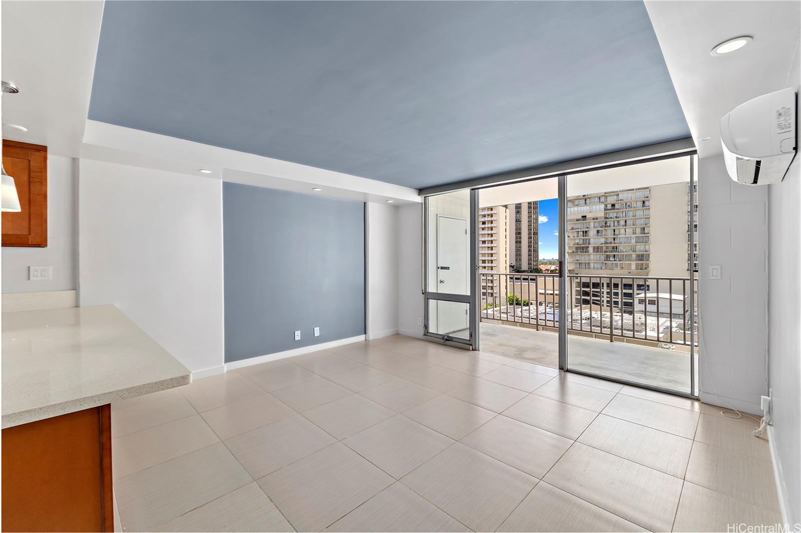 Atkinson Plaza 802, 475 Atkinson Drive, Honolulu Ala Moana