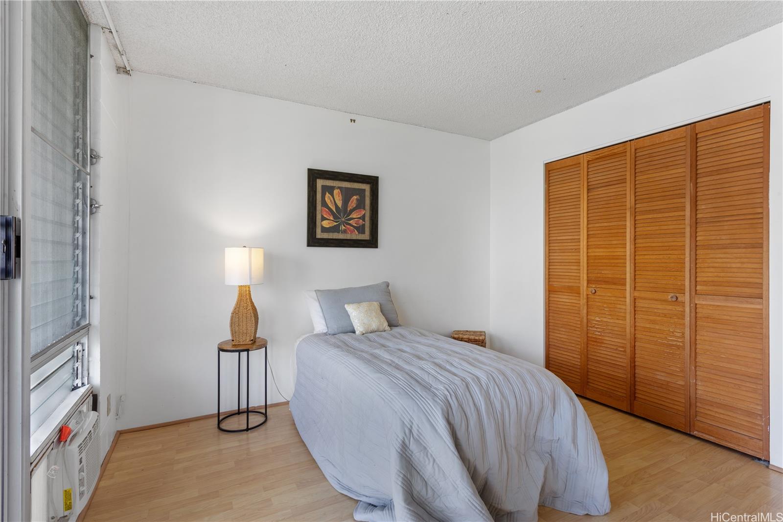 Atkinson Plaza condo # 807, Honolulu, Hawaii - photo 12 of 23