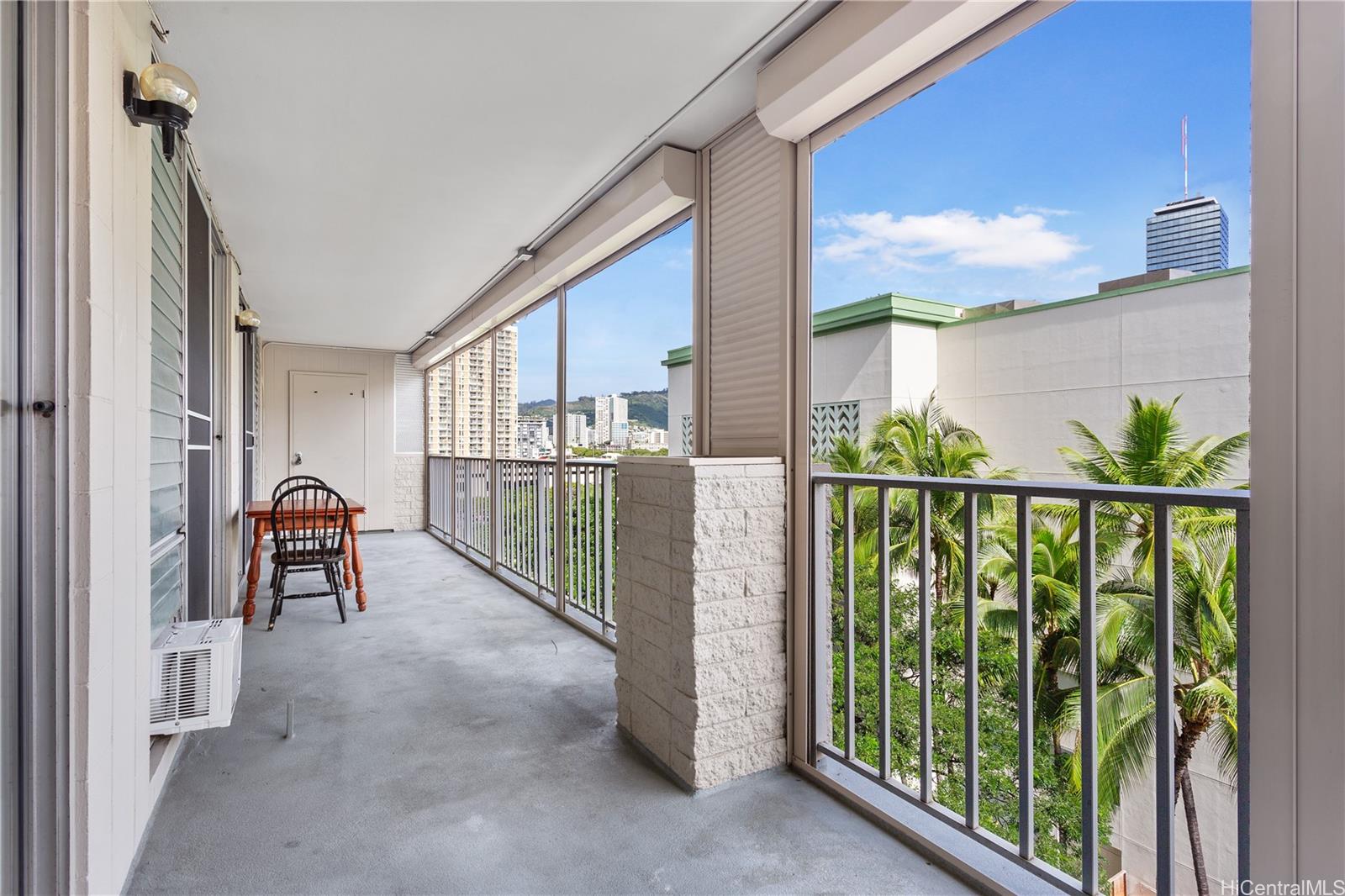 Atkinson Plaza condo # 807, Honolulu, Hawaii - photo 13 of 23