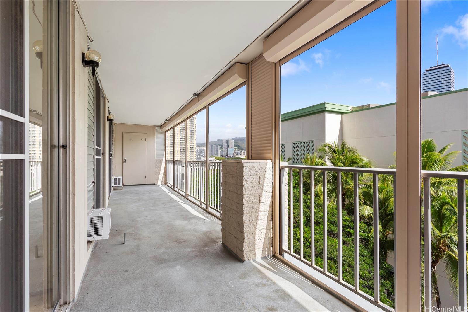 Atkinson Plaza condo # 807, Honolulu, Hawaii - photo 14 of 23