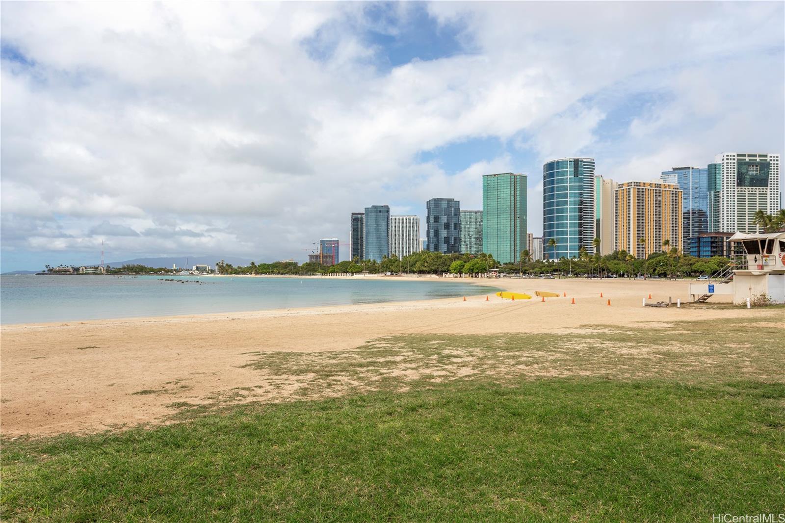 Atkinson Plaza condo # 807, Honolulu, Hawaii - photo 23 of 23