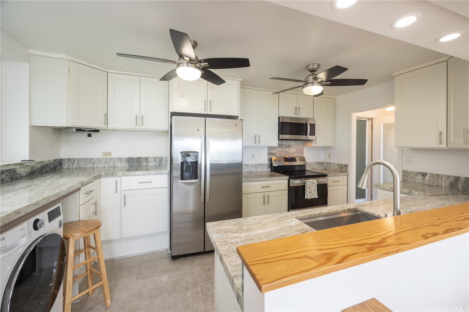 47-505  Lulani Street Lulani Ocean, Kaneohe home - photo 10 of 25