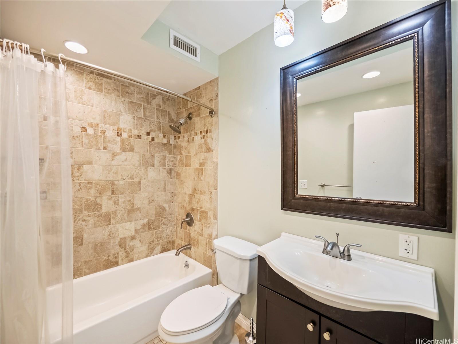 47-523  Waipaipai Street Ahuimanu Area, Kaneohe home - photo 17 of 25