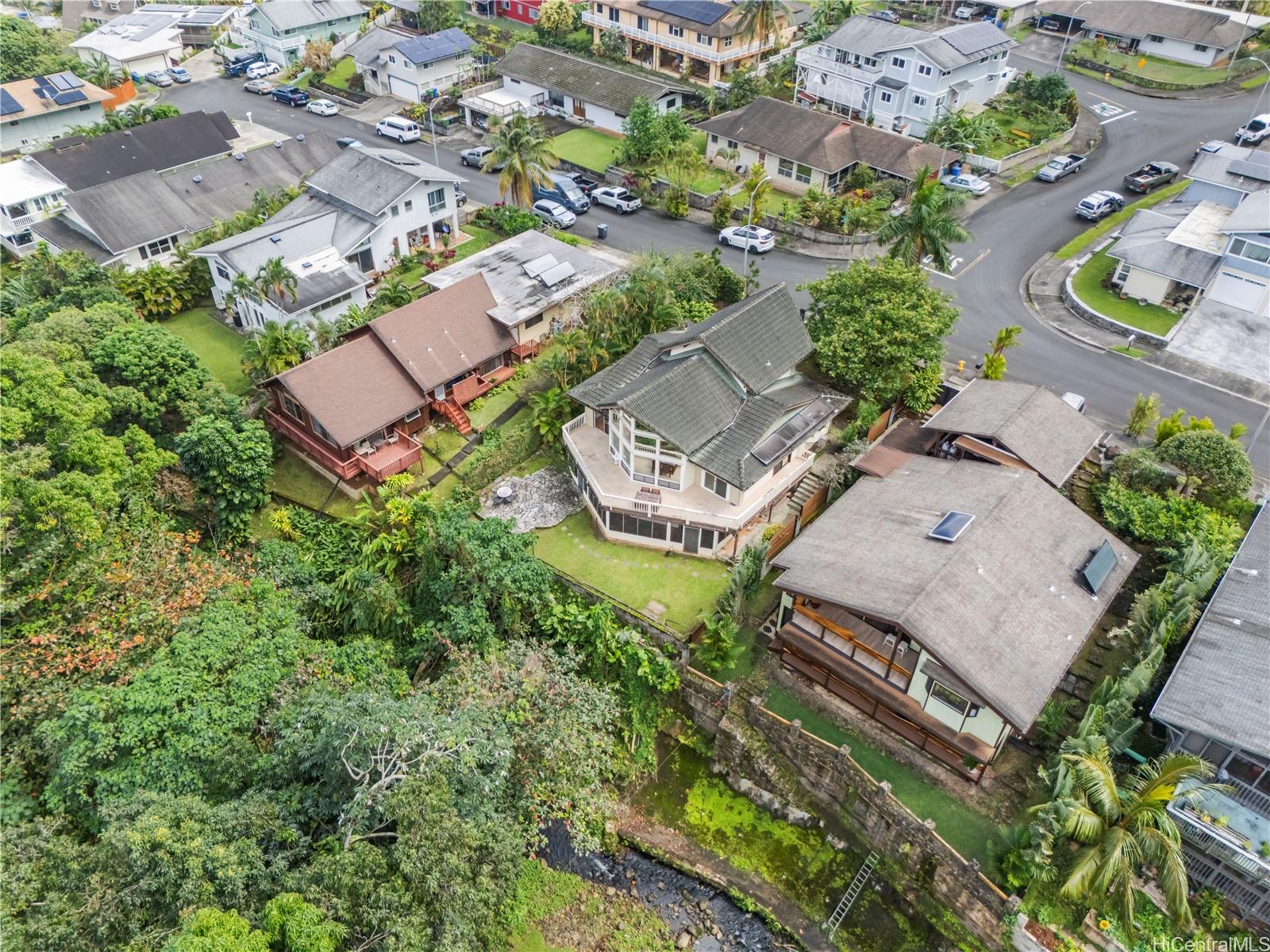 47-523  Waipaipai Street Ahuimanu Area, Kaneohe home - photo 23 of 25