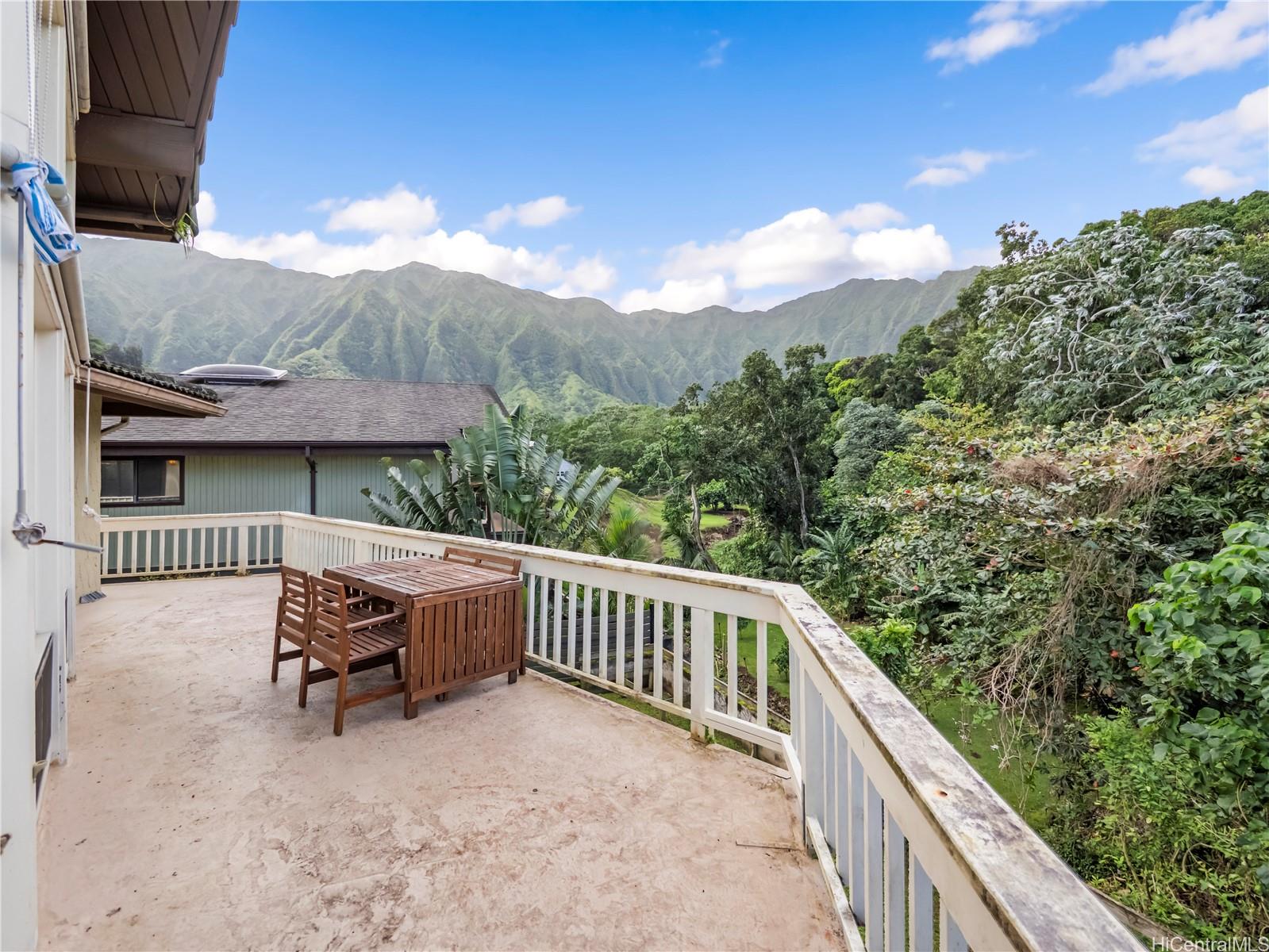 47-523  Waipaipai Street Ahuimanu Area, Kaneohe home - photo 6 of 25