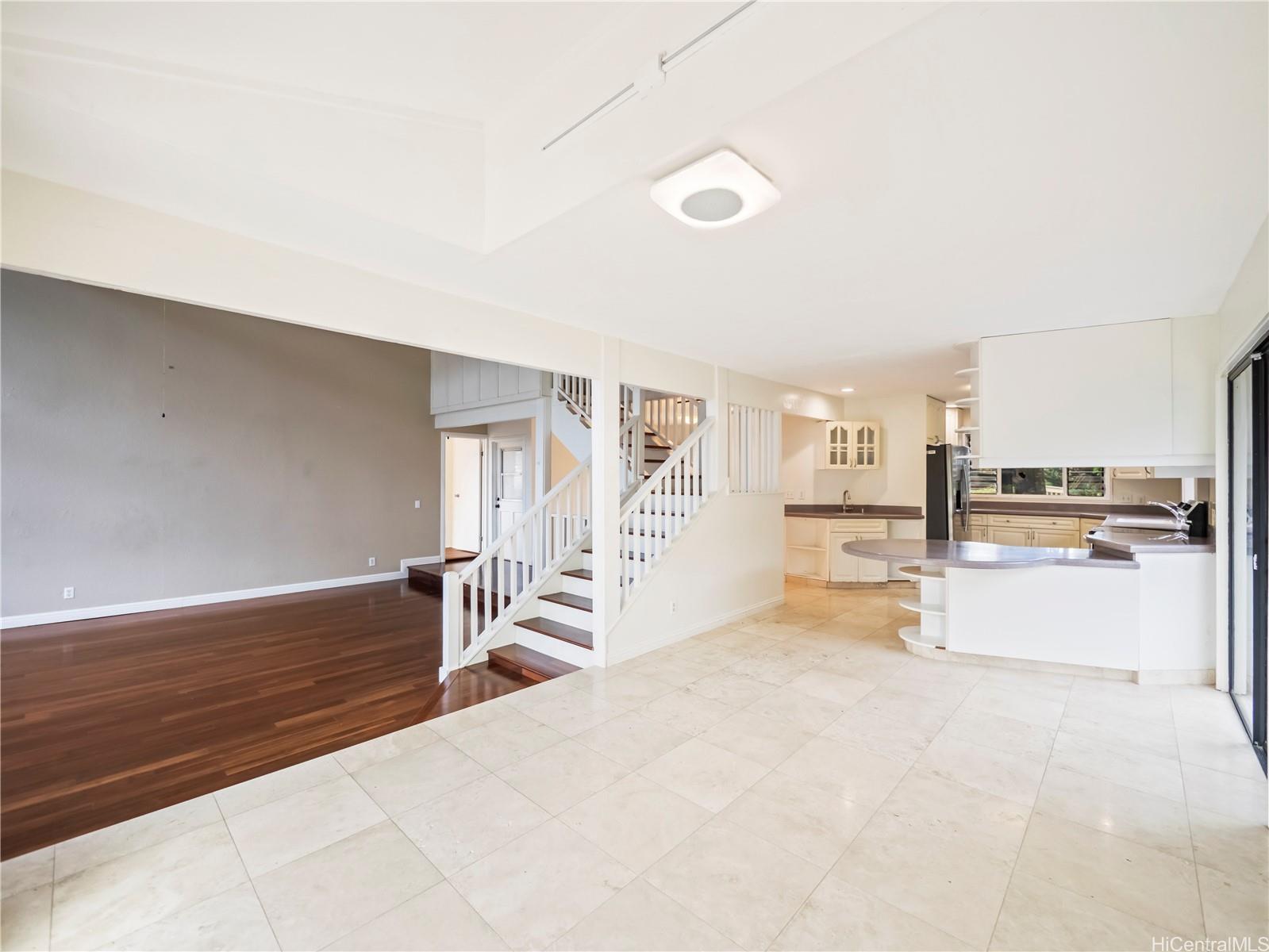 47-523  Waipaipai Street Ahuimanu Area, Kaneohe home - photo 7 of 25